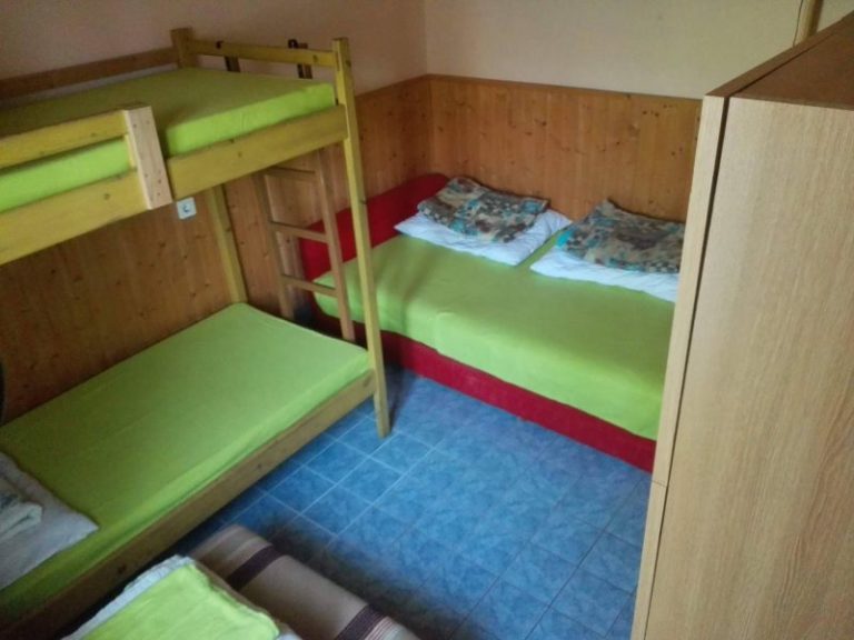 9 3 800x600 1 768x576