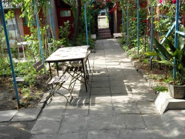 Udvar 800x600 1 768x576