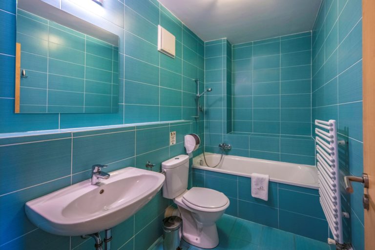 apartman furdo 768x512