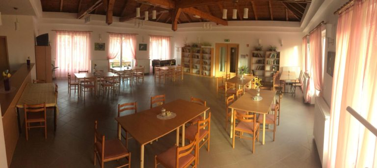 Szallo ebedlo 768x342