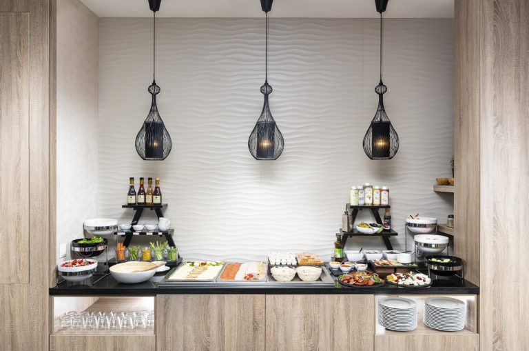 Lifestyle Hotel 041 breakfast room 768x509