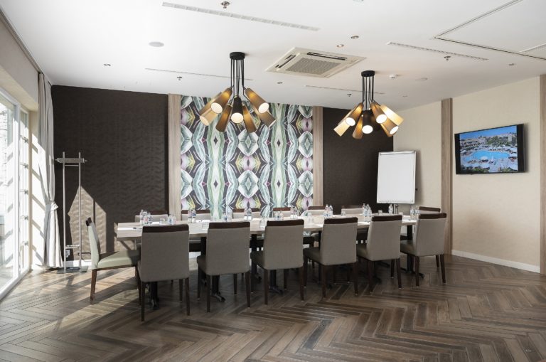 Lifestyle Hotel 056 meeting room 768x509