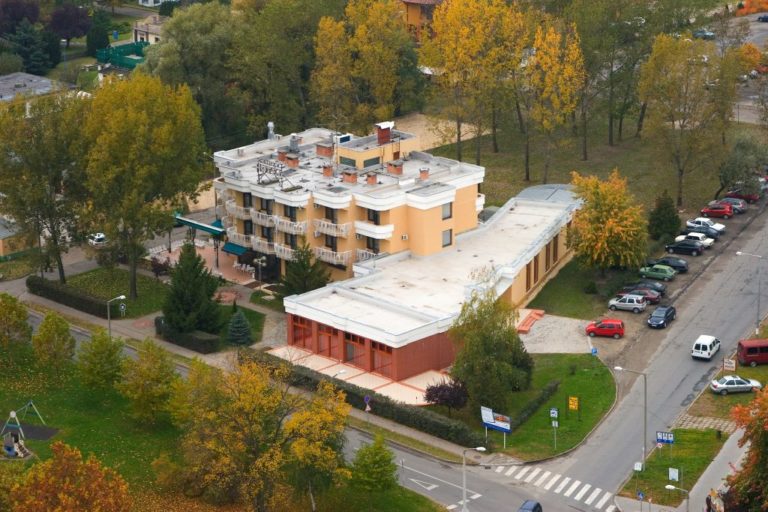 Hotel osz 1024x683 1 768x512