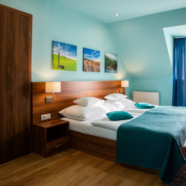 Nevtelen terv 32 768x768