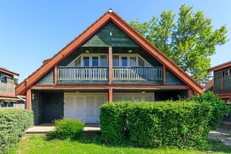 aranypart camping apartments rosa 1 768x512