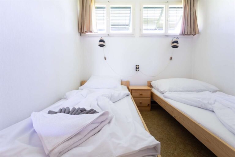 aranypart camping apartments rosa haloszoba 2 768x512