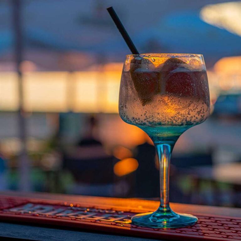 egyalom terasz aranypart camping 2 768x768