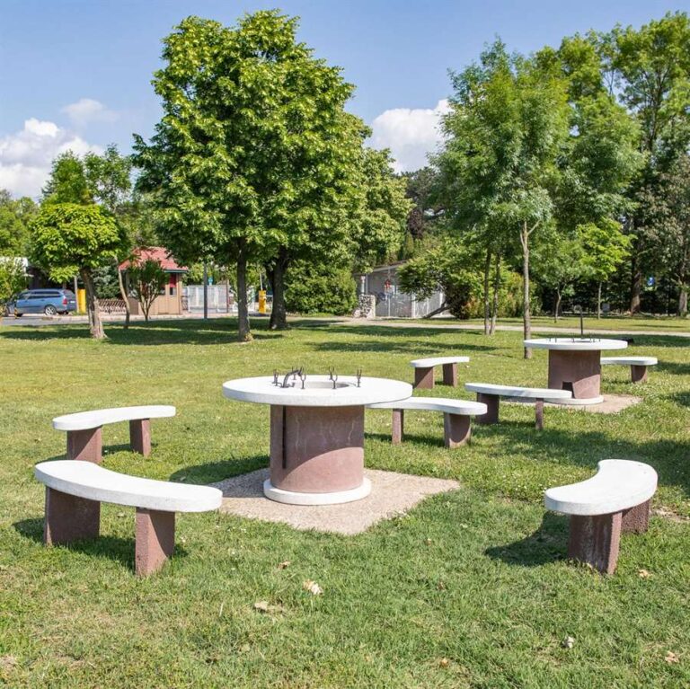 sport szabadido tuzrakohely aranypart camping siofok 5 768x767