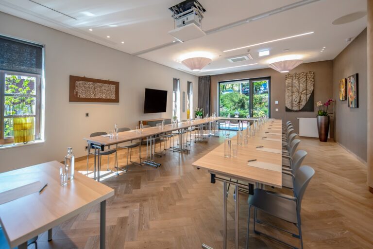 09 Rendezveny 2 768x512